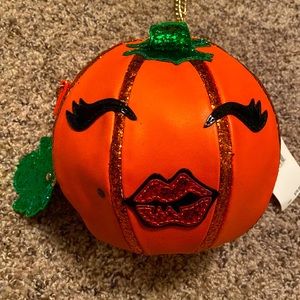 Betsey Johnson oh my gourd pumpkin purse crossbody new with tags!